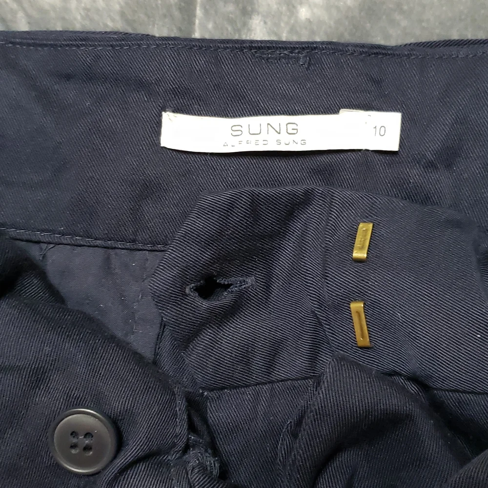 Alfred Sung Shorts - Picture 2 of 7